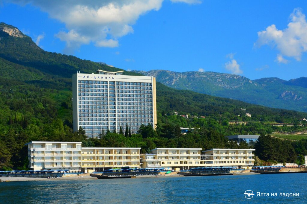 Санаторий «Ай-Даниль» в Крыму