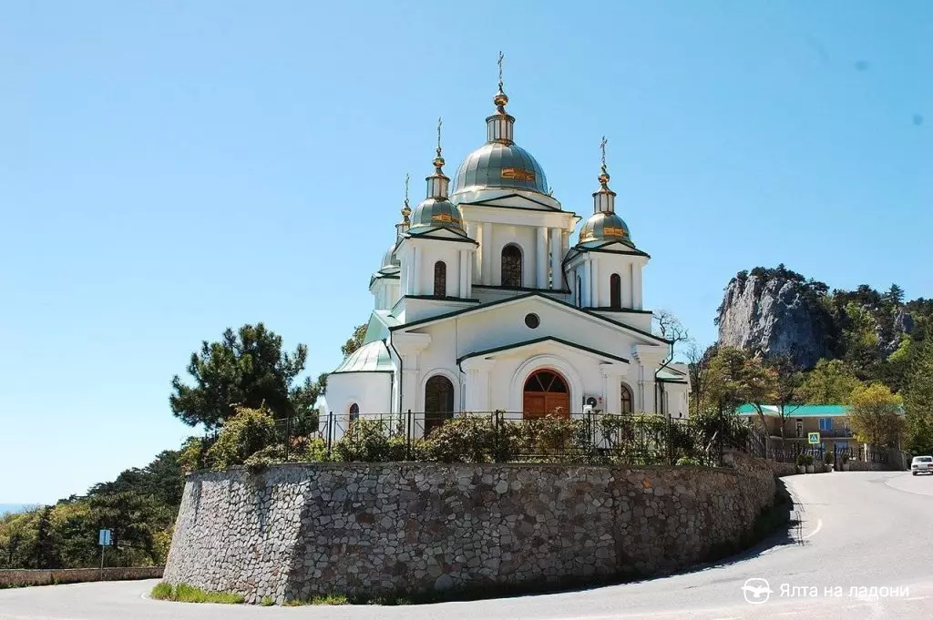 Церковь Святого Архистратига Михаила в Крыму